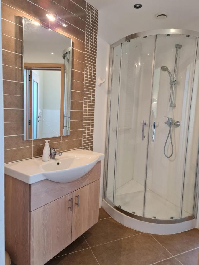 Sea Breeze Apartment Zebbug  Екстериор снимка